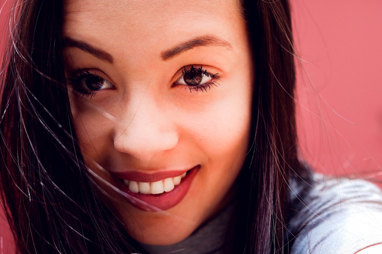 最新修眉技巧,塑造完美眉型,展现自信魅力