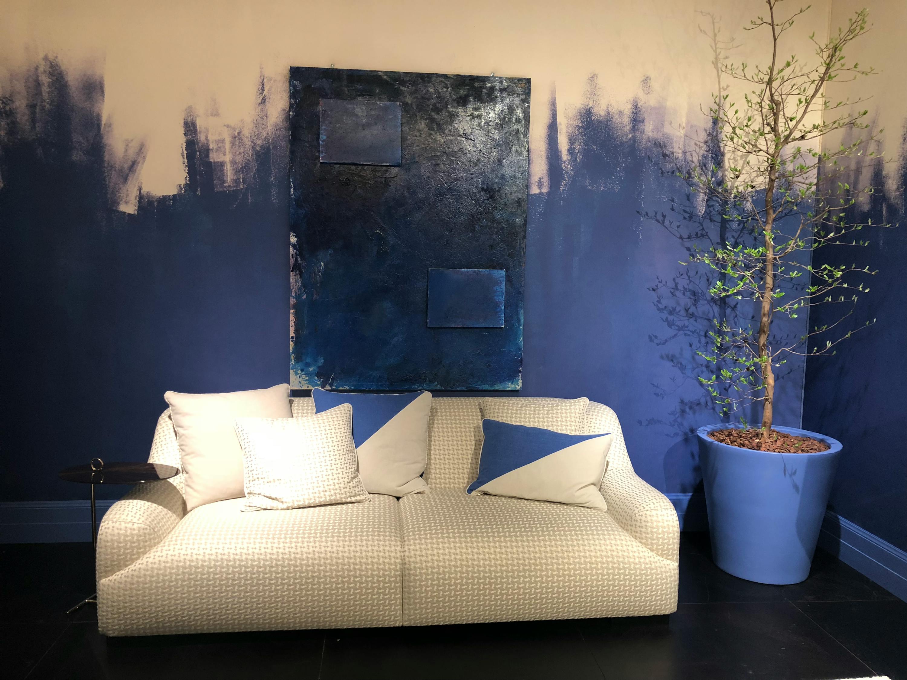 新中式酒柜,传统与现代的优雅融合,展现生活之美