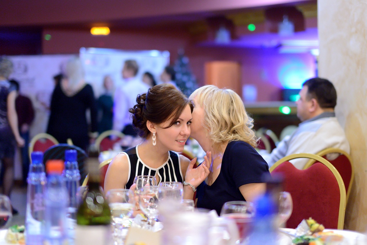 国产最新亲侣探索情感新纪元