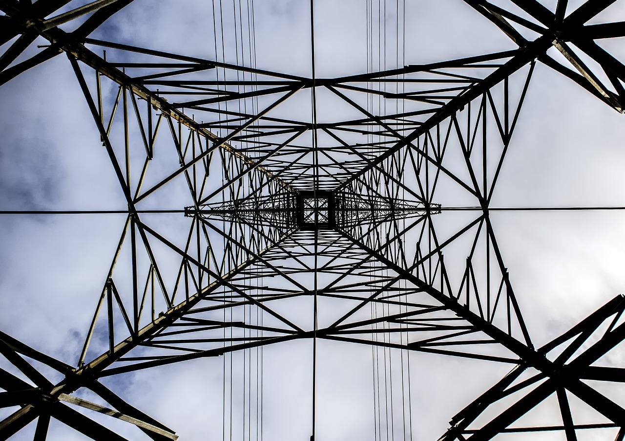 高铁最新发展动态,创新技术、未来交通影响及展望