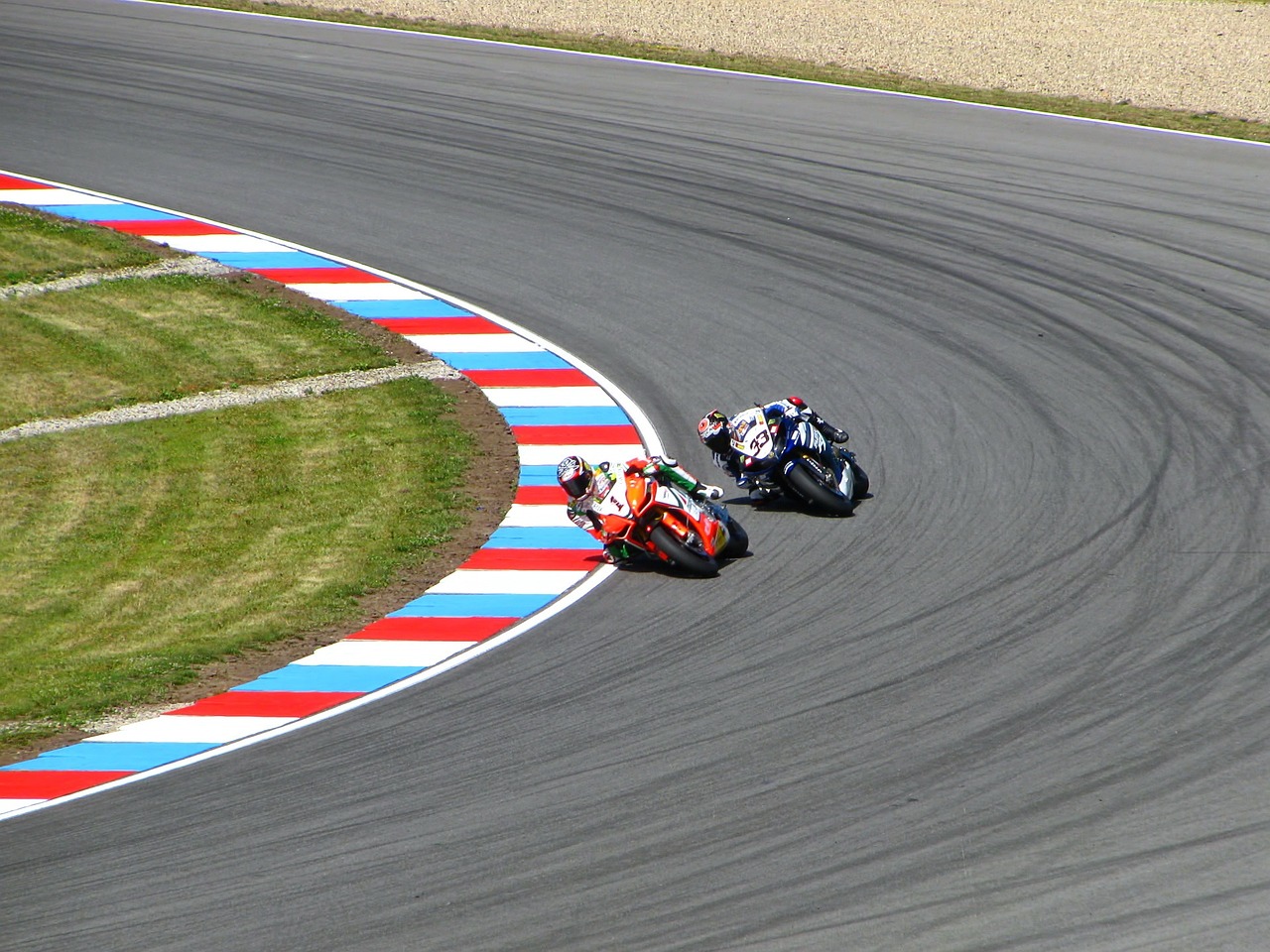 最新型跑道革新速度与体验的未来