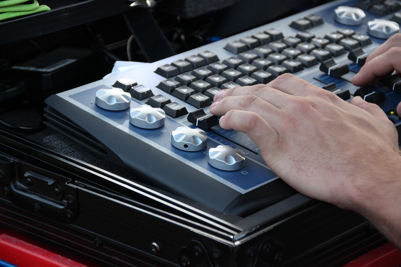 王源最新动态揭秘,多元魅力展现音乐探索之路