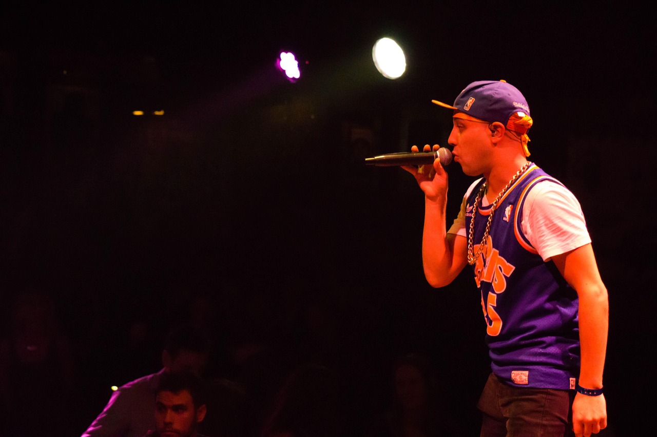 李晨最新事件，星光下的真相与热议