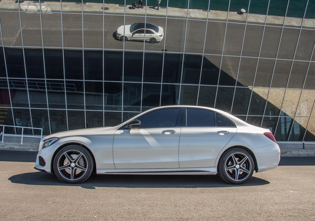 探索驾驶技术前沿,老司机开车最新体验分享