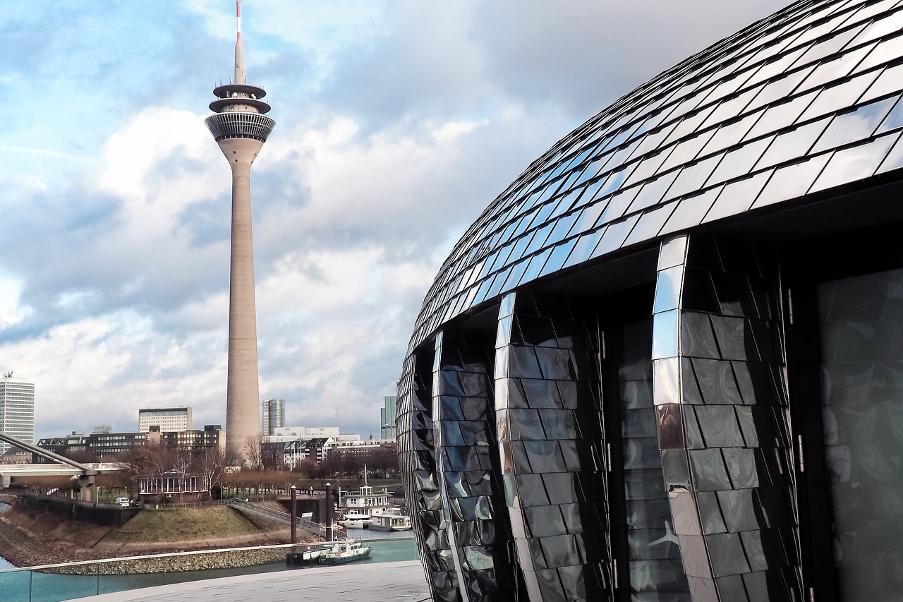 武汉最新公告,城市更新与未来发展展望揭秘