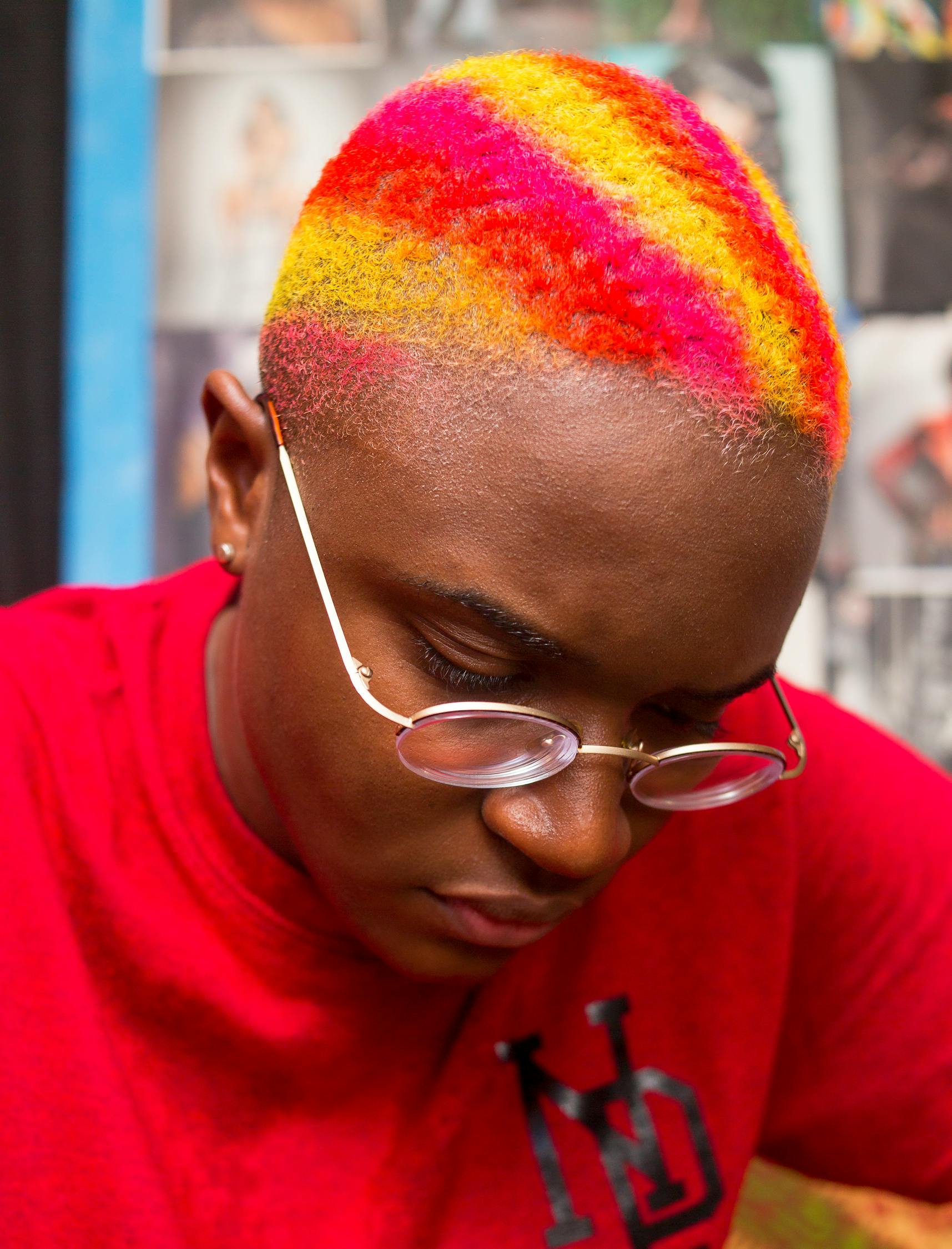 2019年男发型流行趋势,引领潮流的发型设计大放异彩