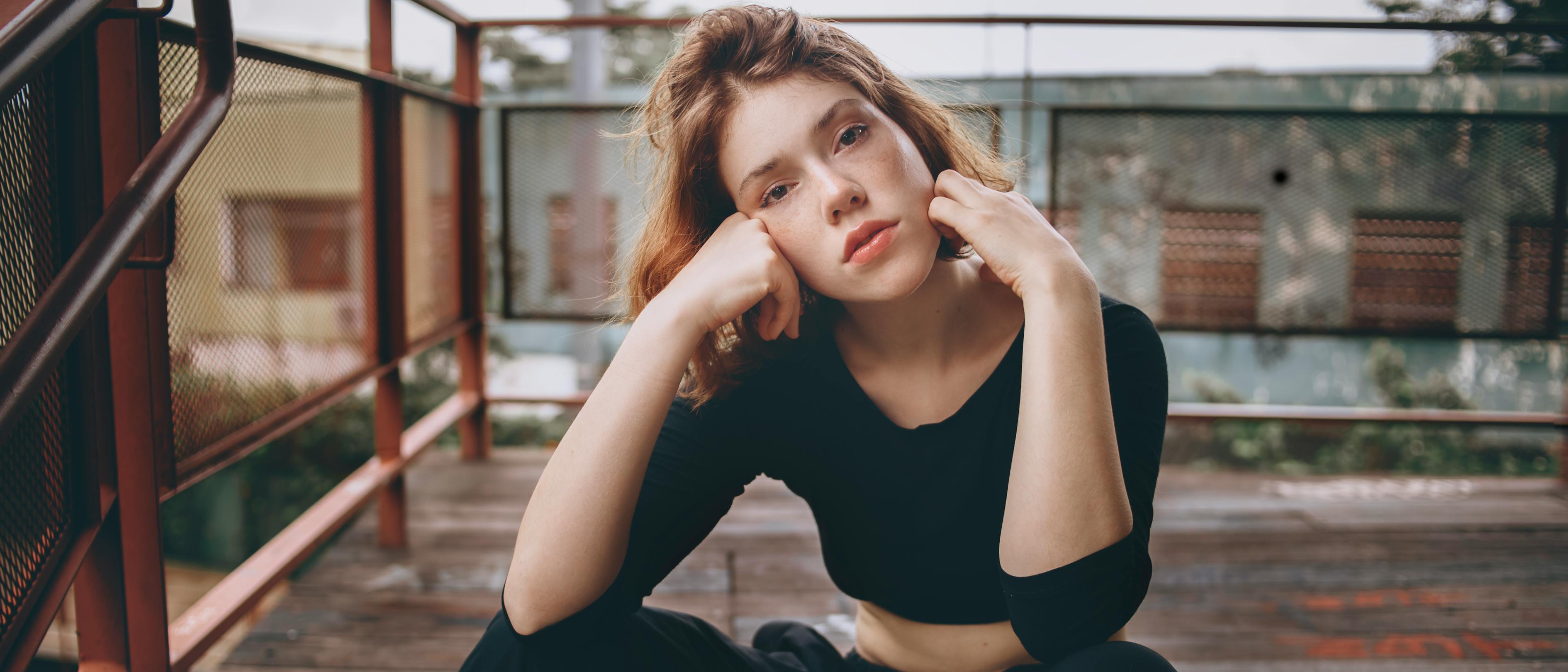 维妮最新照片,时尚与美丽的完美交融