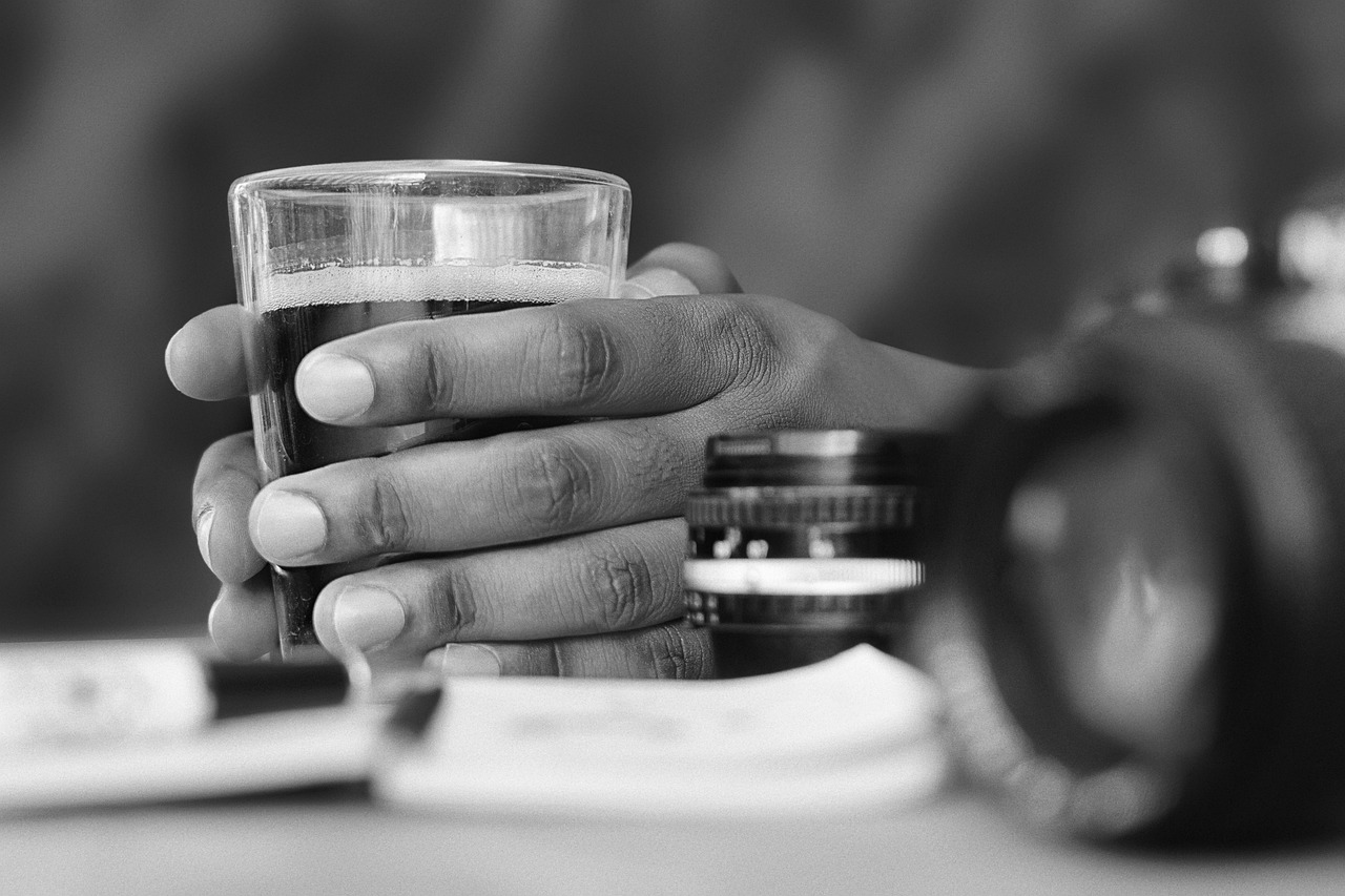 全国最新疫情死亡数字及其背后的感人故事