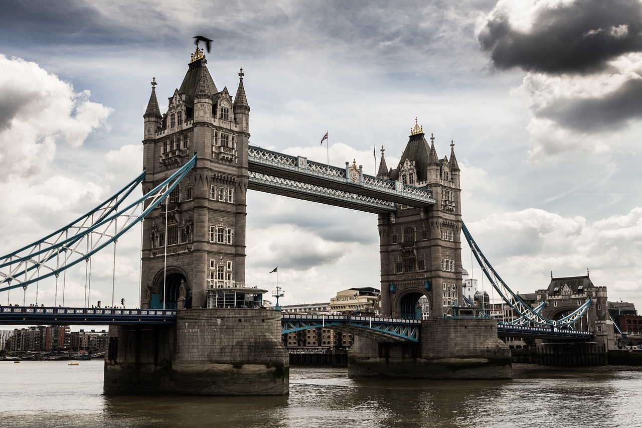 中日最新航班动态,空中桥梁的新发展连接日本与中国