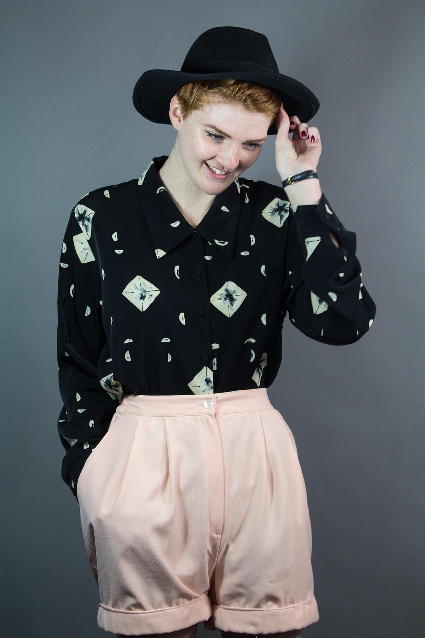 王鹤棣最新壁纸,探索偶像魅力的无限魅力