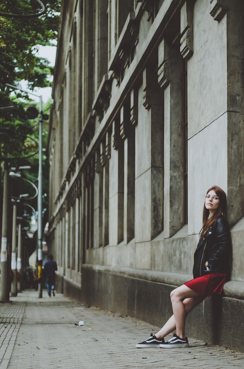 探索现代都市魅力与隐秘,少妇最新地址分享